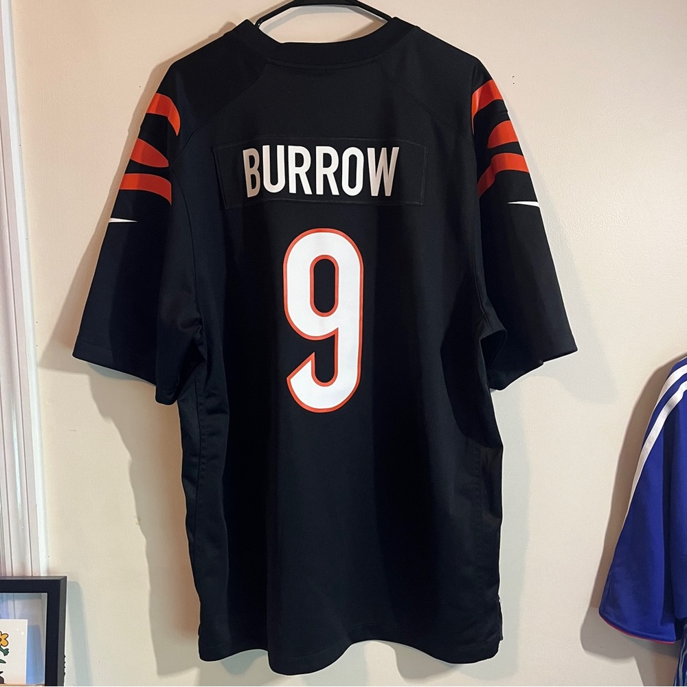 Like New Cincinnati Bengals Joe Burrow Jersey, Men’s XL